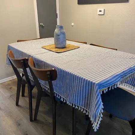 The Vista Apartment